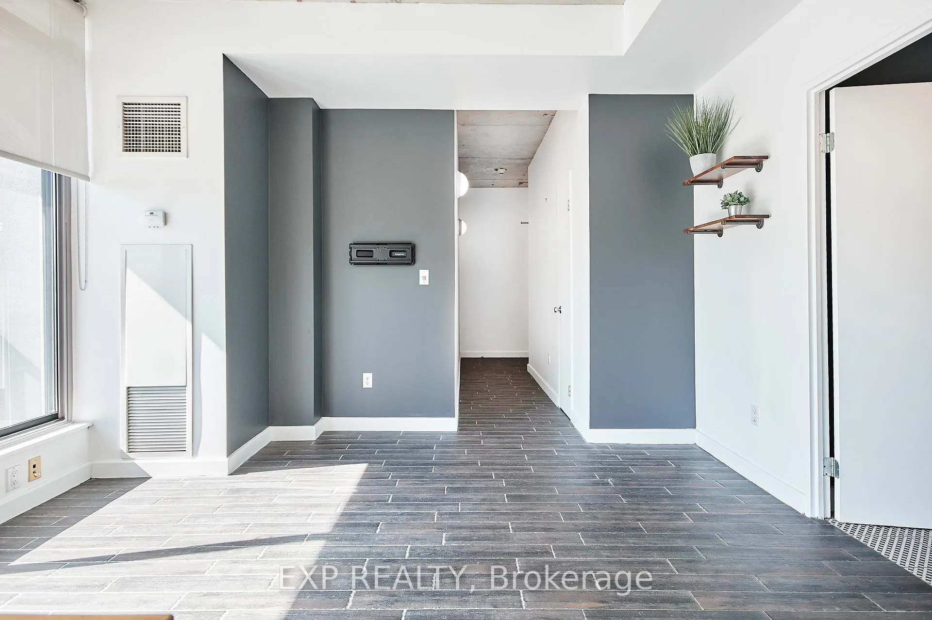 Photo 11 of Unit 606, 180 York Street, Ottawa, Lower Town/Byward Market — HOMEH