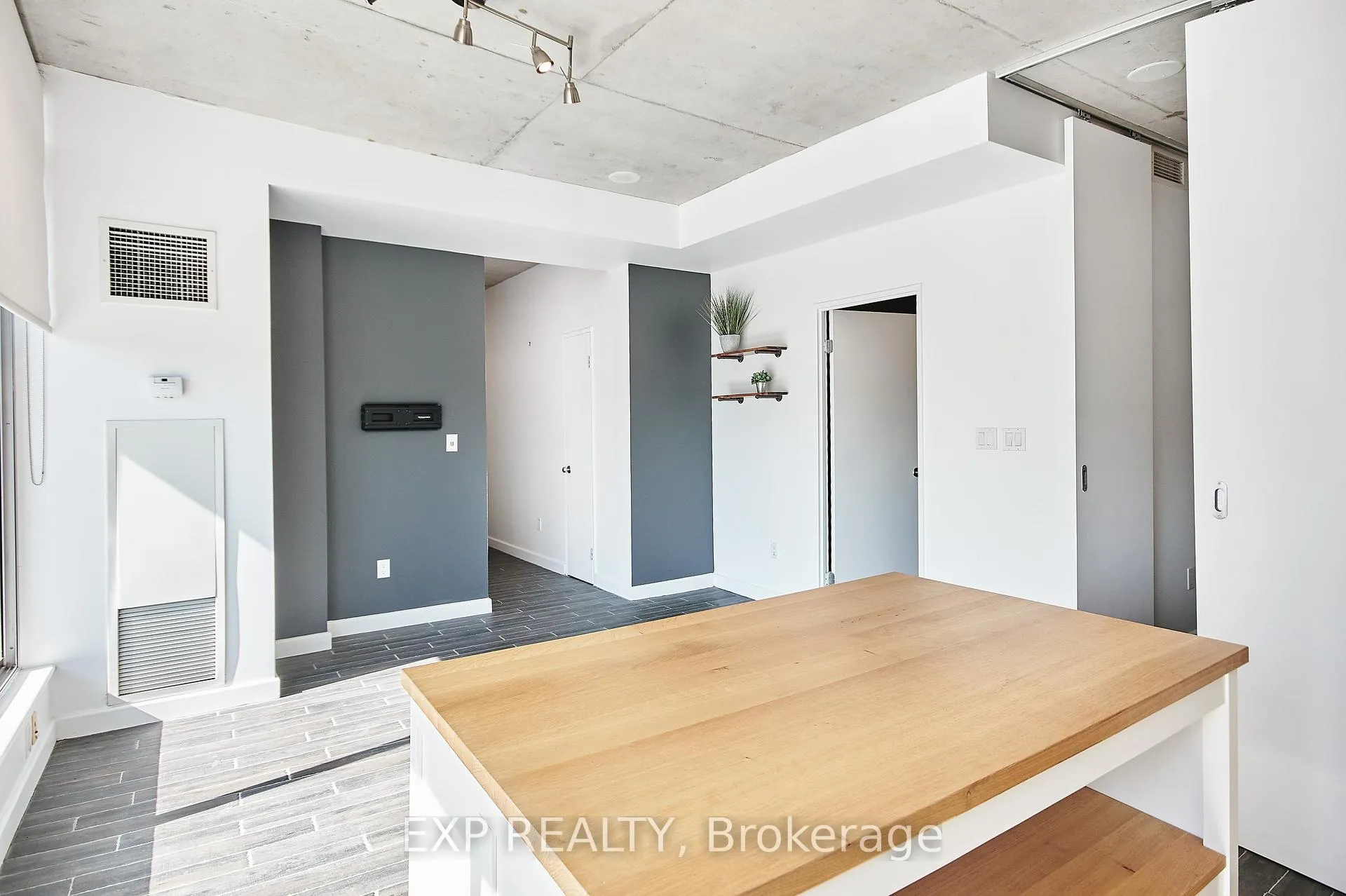 Photo 17 of Unit 606, 180 York Street, Ottawa, Lower Town/Byward Market — HOMEH