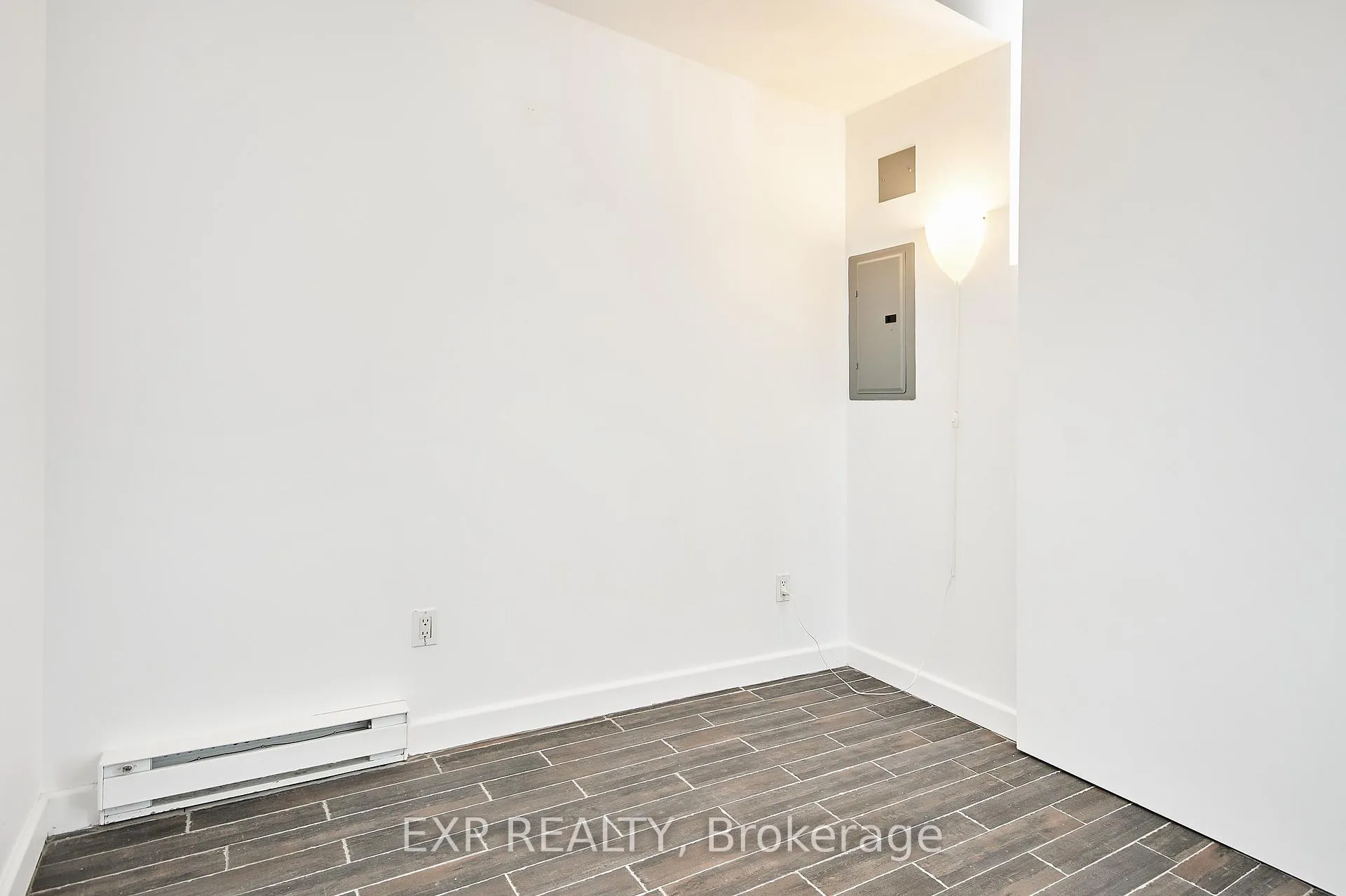 Photo 23 of Unit 606, 180 York Street, Ottawa, Lower Town/Byward Market — HOMEH