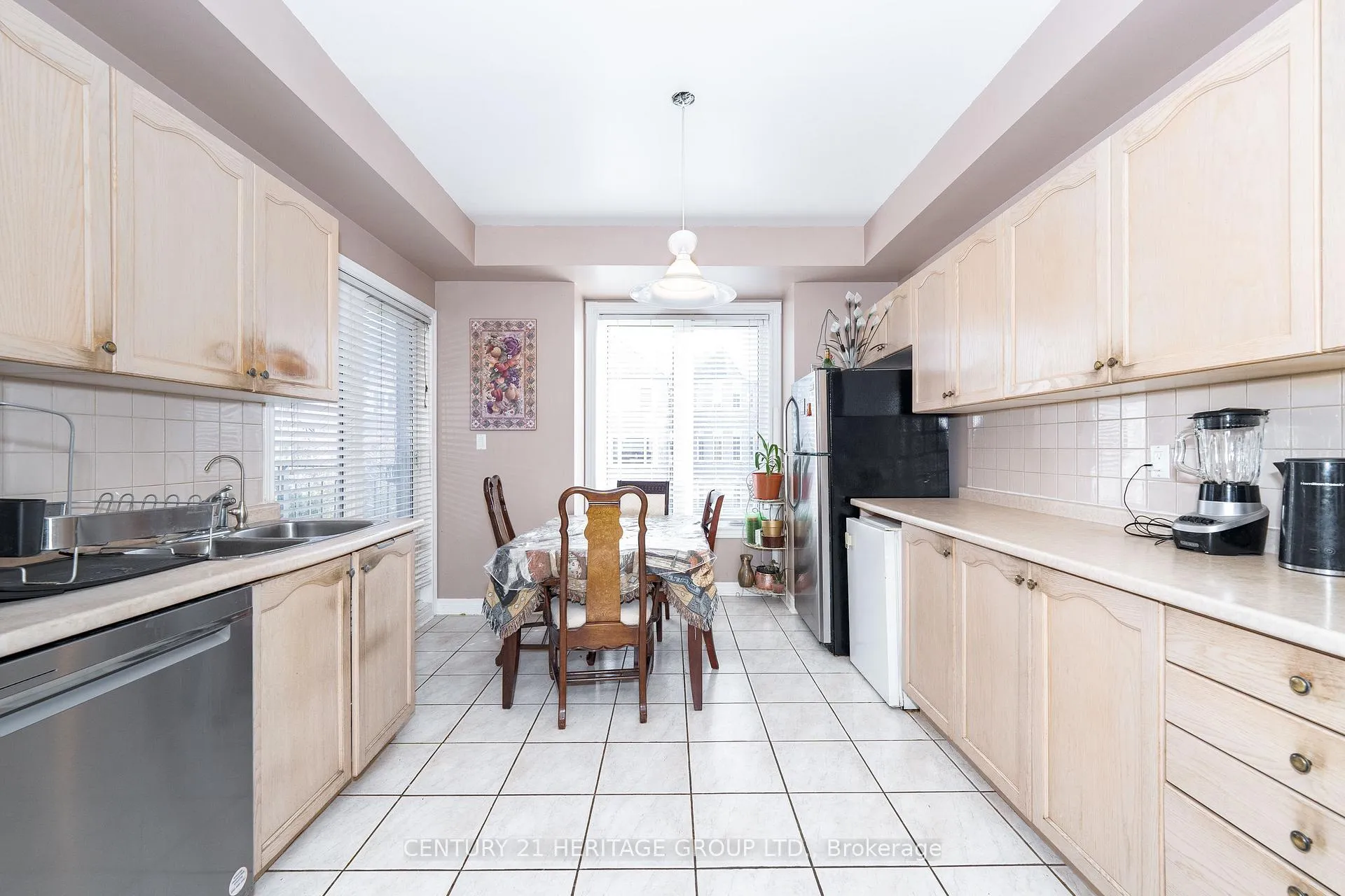 Photo 18 of 18 Orchid Road, Markham, Commerce Valley — HOMEH
