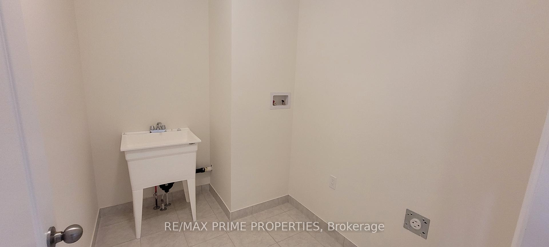 Photo 10 of 9 Grieves Street, Georgina — HOMEH