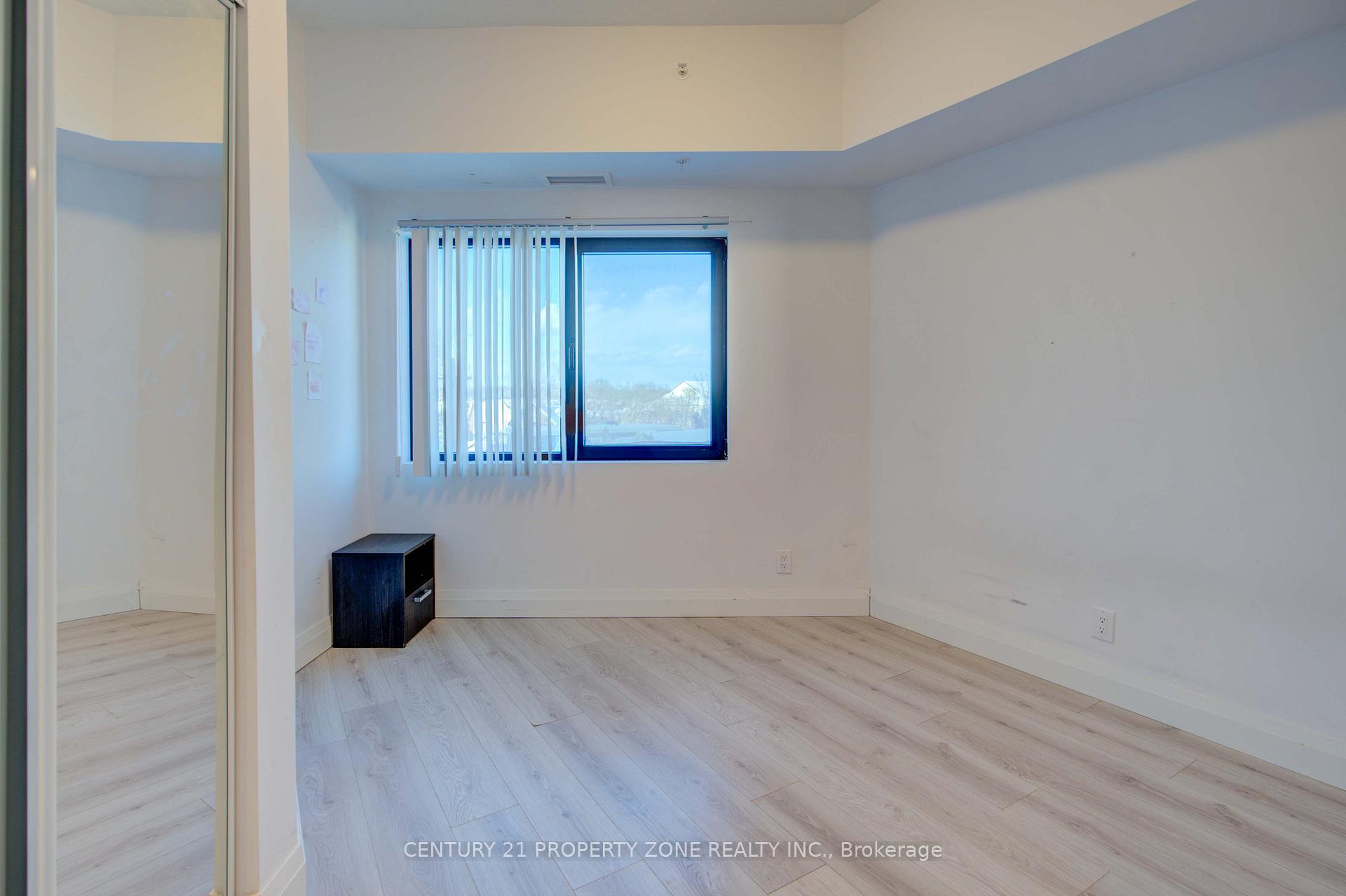 Photo 16 of Unit 413, 652 Princess Street, Kingston, Central City East — HOMEH