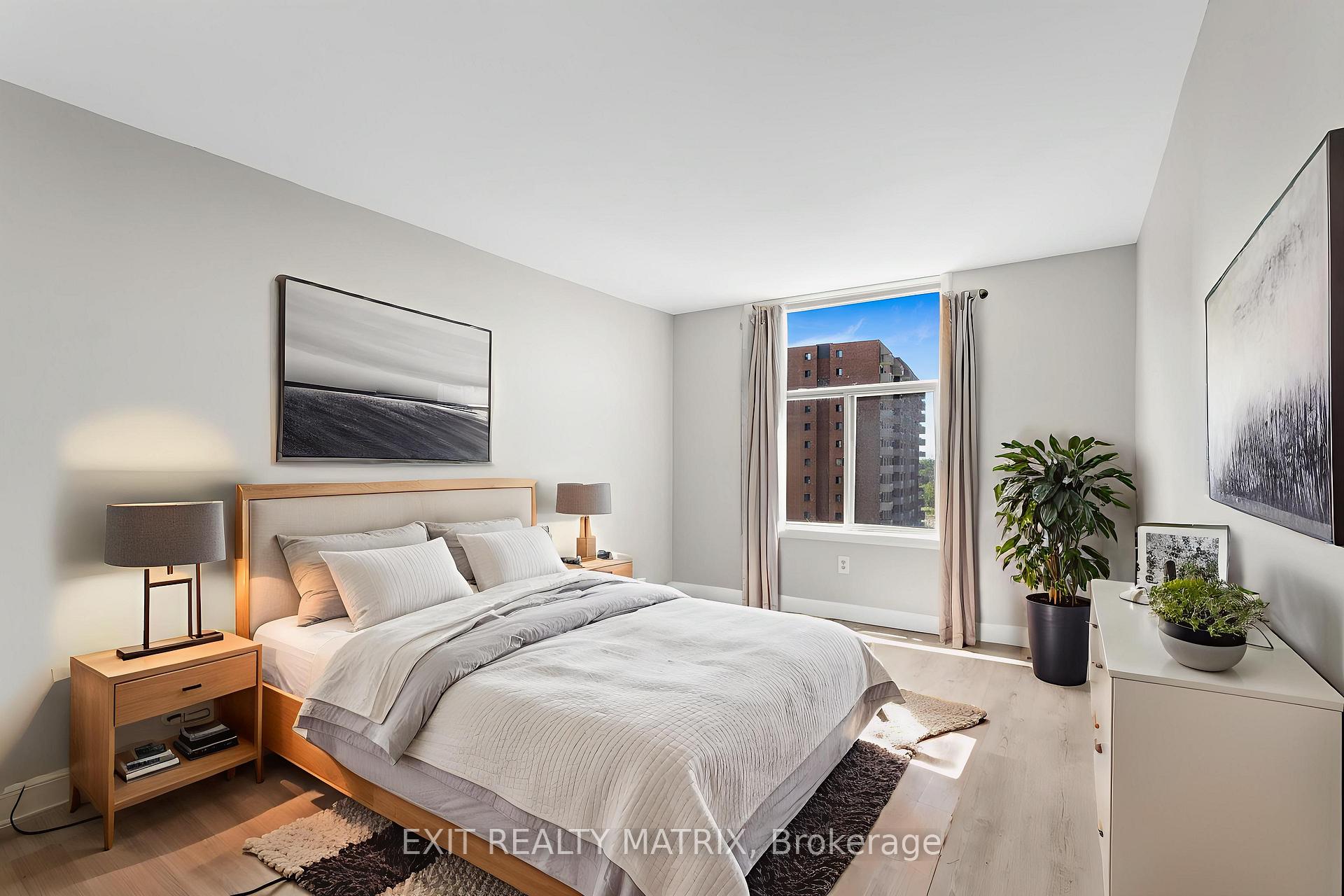 Photo 16 of Unit 705, 2759 Carousel Crescent, Ottawa, Emerald Woods/Sawmill Creek — HOMEH