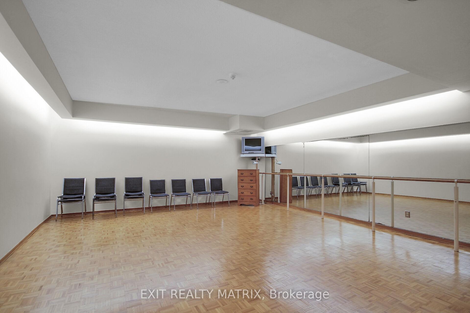 Photo 31 of Unit 705, 2759 Carousel Crescent, Ottawa, Emerald Woods/Sawmill Creek — HOMEH