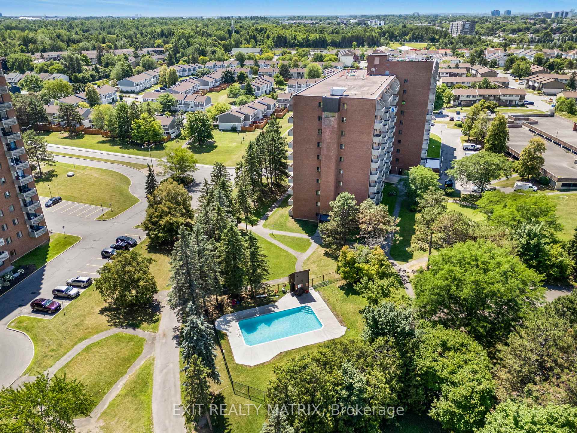 Photo 33 of Unit 705, 2759 Carousel Crescent, Ottawa, Emerald Woods/Sawmill Creek — HOMEH