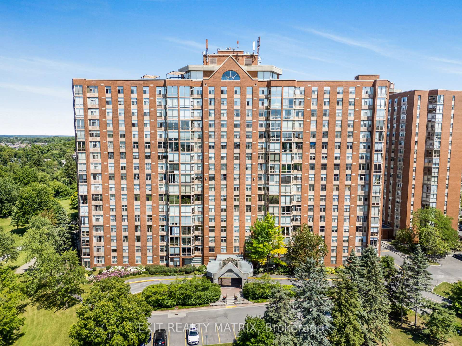 Photo 34 of Unit 705, 2759 Carousel Crescent, Ottawa, Emerald Woods/Sawmill Creek — HOMEH