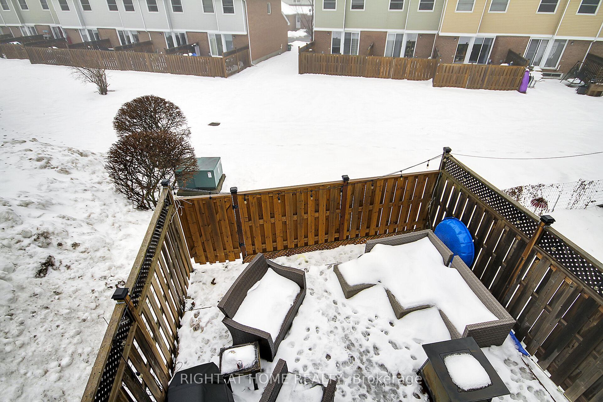 Photo 25 of 15 Bentbrook Crescent, Ottawa, Barrhaven - Heritage Park — HOMEH