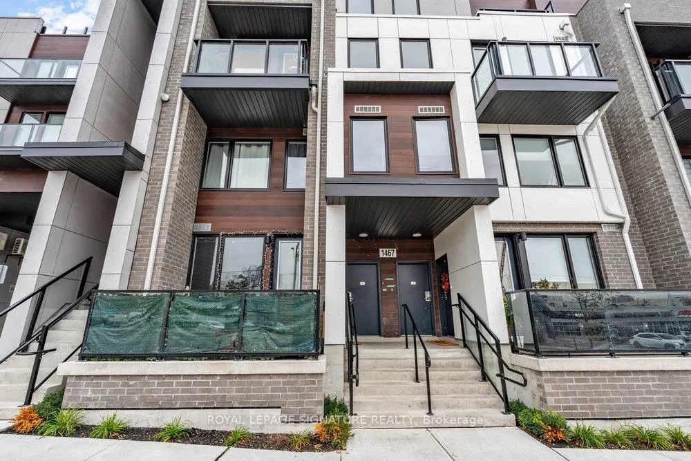 Photo 2 of Unit 4, 1467 O'Connor Drive, Toronto, O'Connor-Parkview — HOMEH