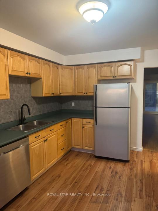 Photo 4 of Unit 28, 107 Dovercliffe Road, Guelph, Dovercliffe Park/Old University — HOMEH
