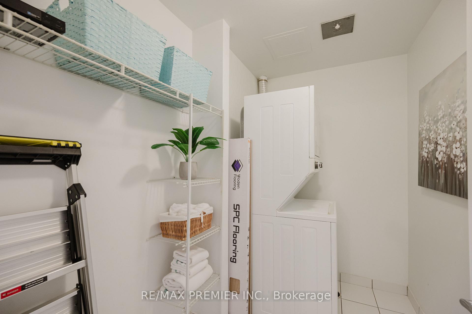 Photo 16 of Unit 215, 111 Civic Square Gate, Aurora, Bayview Wellington — HOMEH