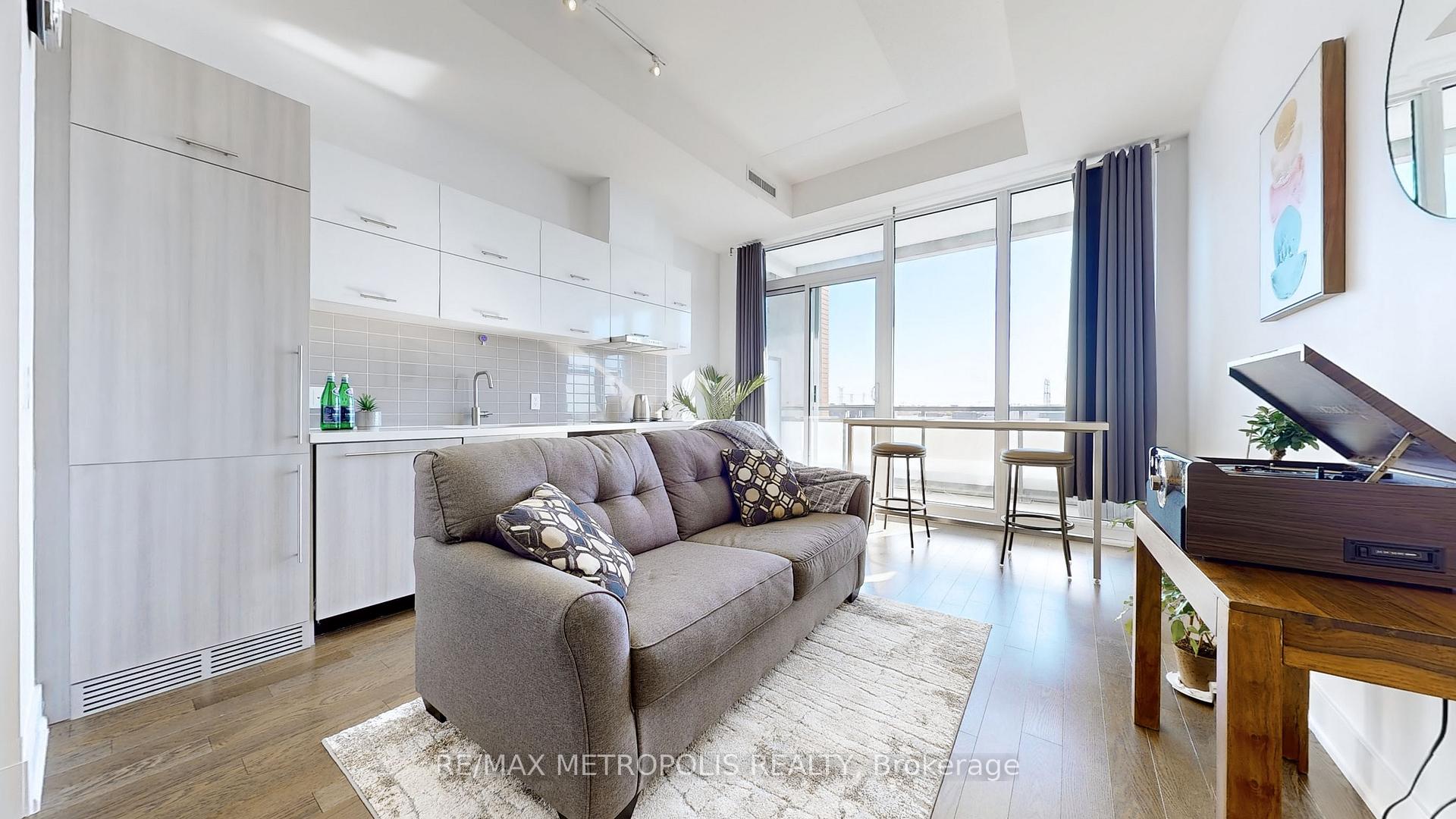 Photo 3 of Unit 614, 180 Enterprise Boulevard, Markham, Unionville — HOMEH