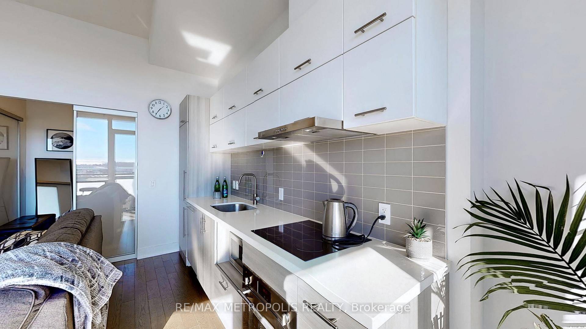 Photo 8 of Unit 614, 180 Enterprise Boulevard, Markham, Unionville — HOMEH