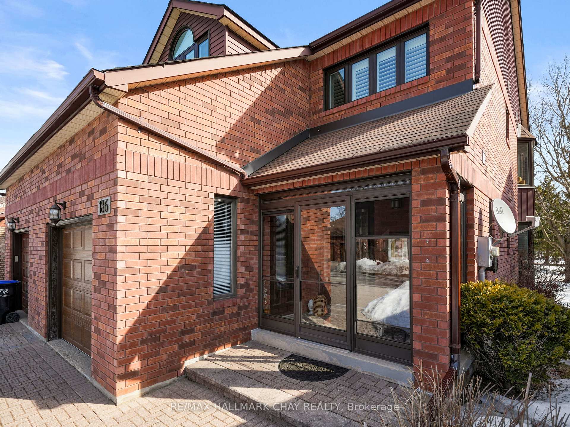Photo 5 of 186 Green Briar Road, New Tecumseth, Rural New Tecumseth — HOMEH