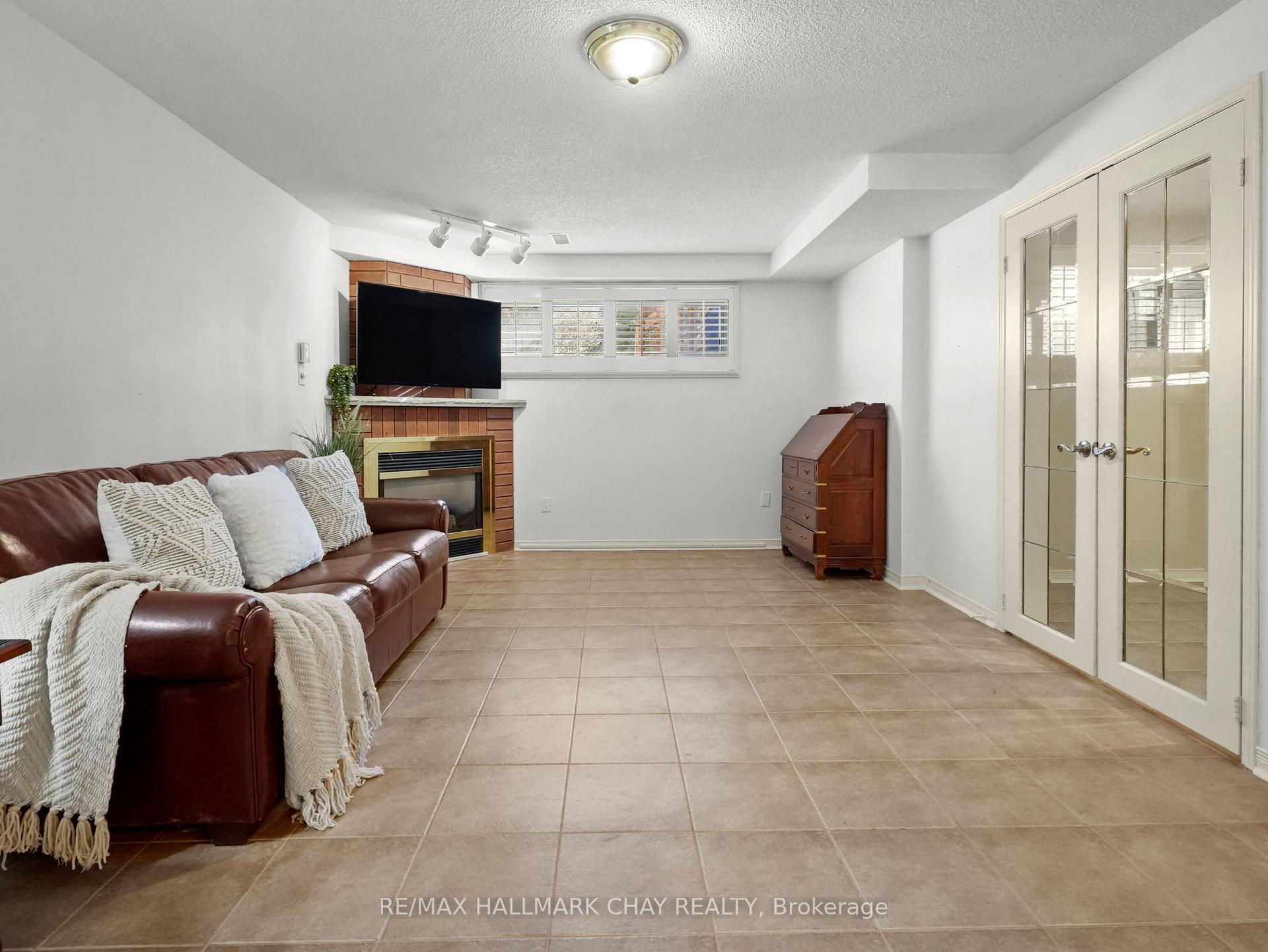 Photo 32 of 186 Green Briar Road, New Tecumseth, Rural New Tecumseth — HOMEH