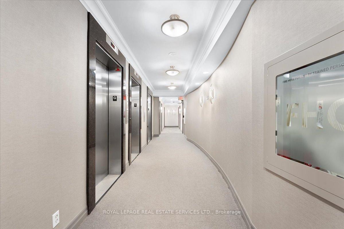 Photo 6 of Unit 1108, 900 Mount Pleasant Road, Toronto, Mount Pleasant West — HOMEH