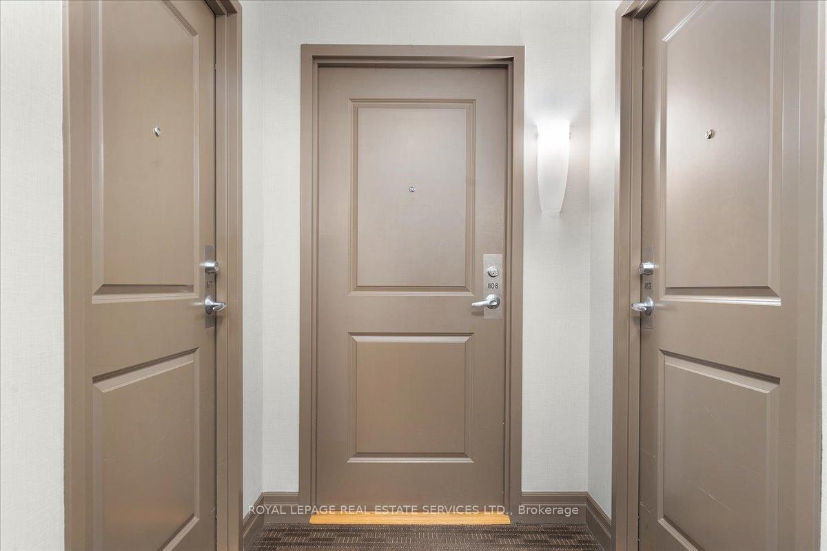 Photo 7 of Unit 1108, 900 Mount Pleasant Road, Toronto, Mount Pleasant West — HOMEH