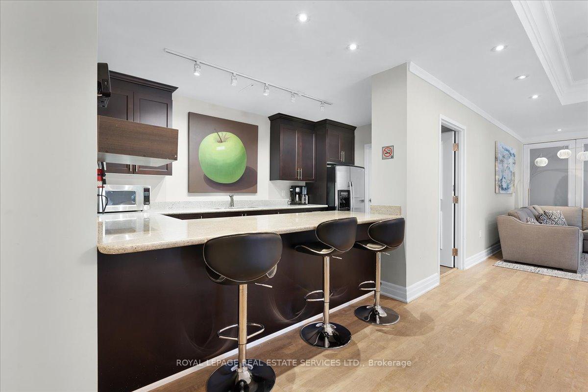Photo 27 of Unit 1108, 900 Mount Pleasant Road, Toronto, Mount Pleasant West — HOMEH