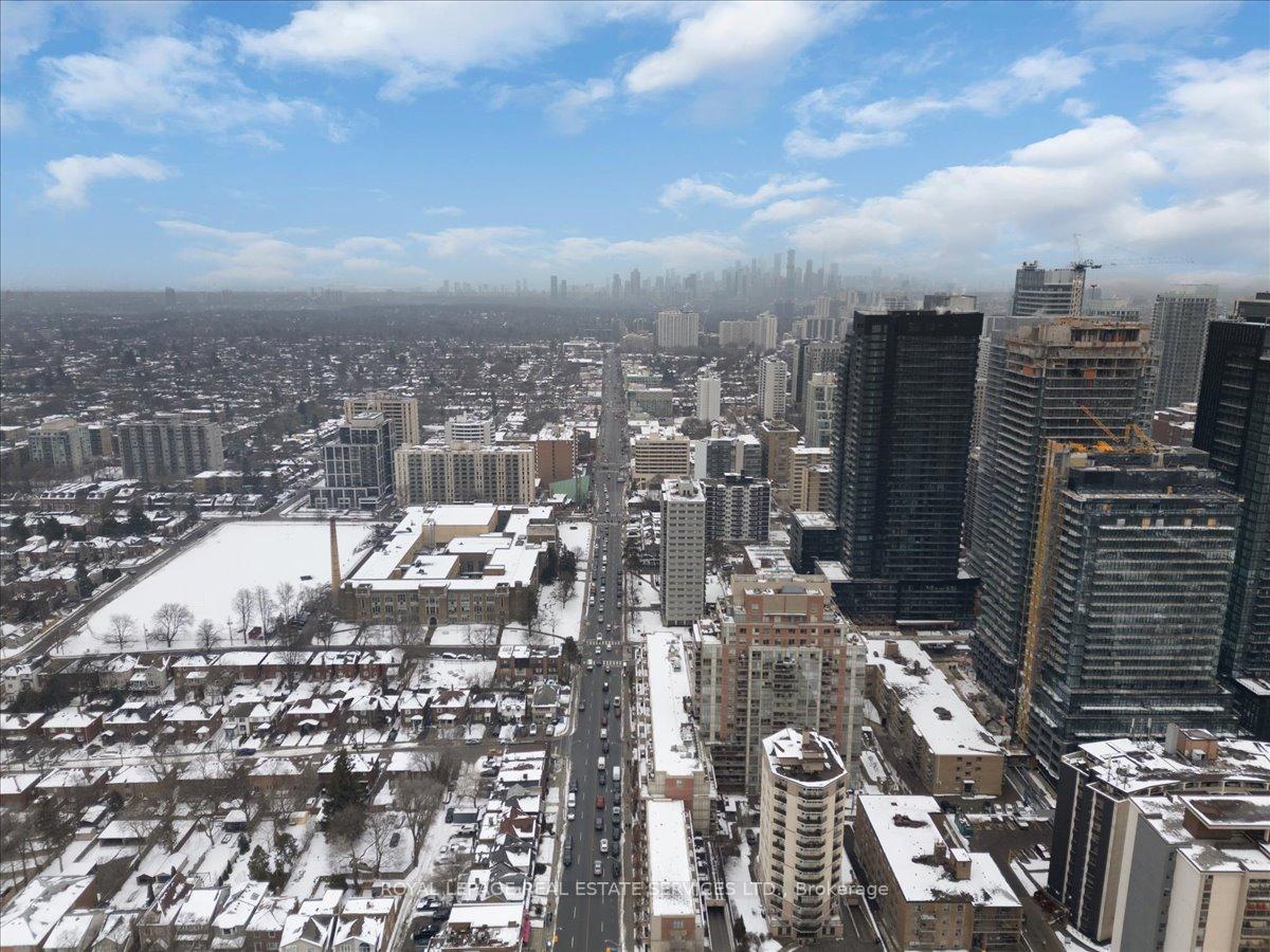 Photo 36 of Unit 1108, 900 Mount Pleasant Road, Toronto, Mount Pleasant West — HOMEH