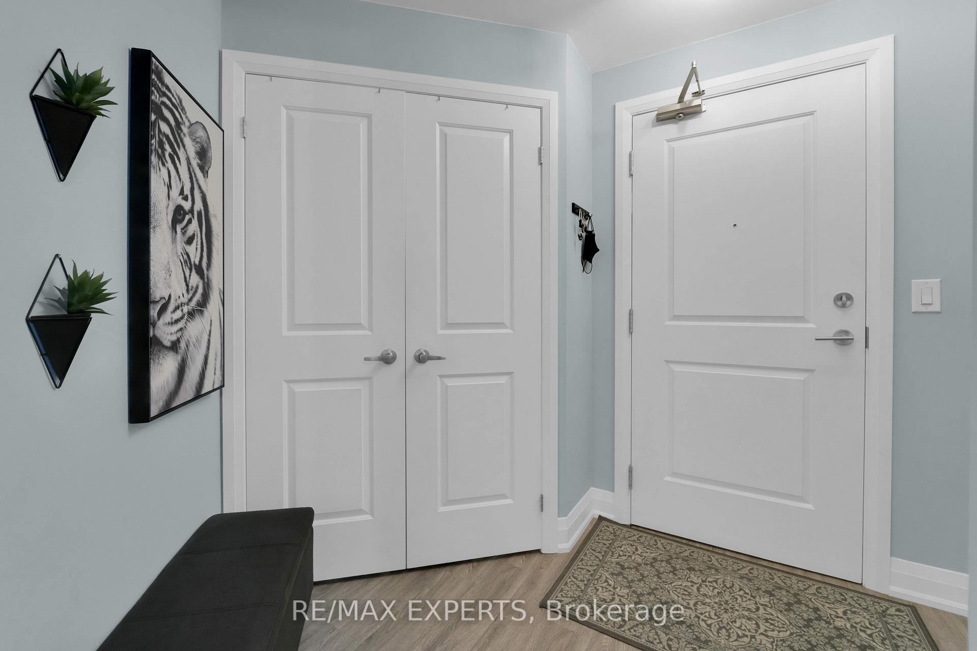 Photo 4 of Unit 202, 12 Woodstream Boulevard, Vaughan, Vaughan Grove — HOMEH