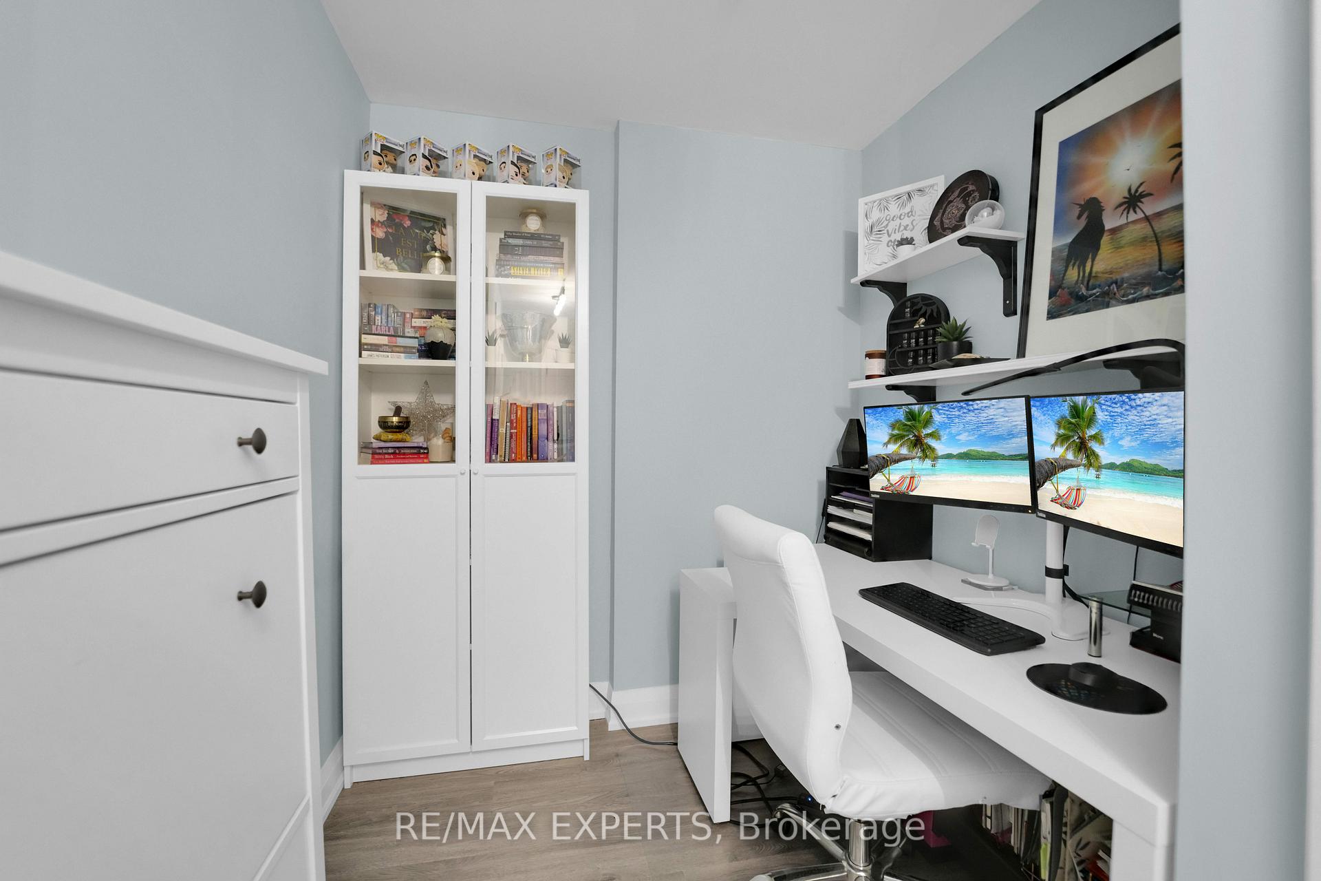 Photo 5 of Unit 202, 12 Woodstream Boulevard, Vaughan, Vaughan Grove — HOMEH