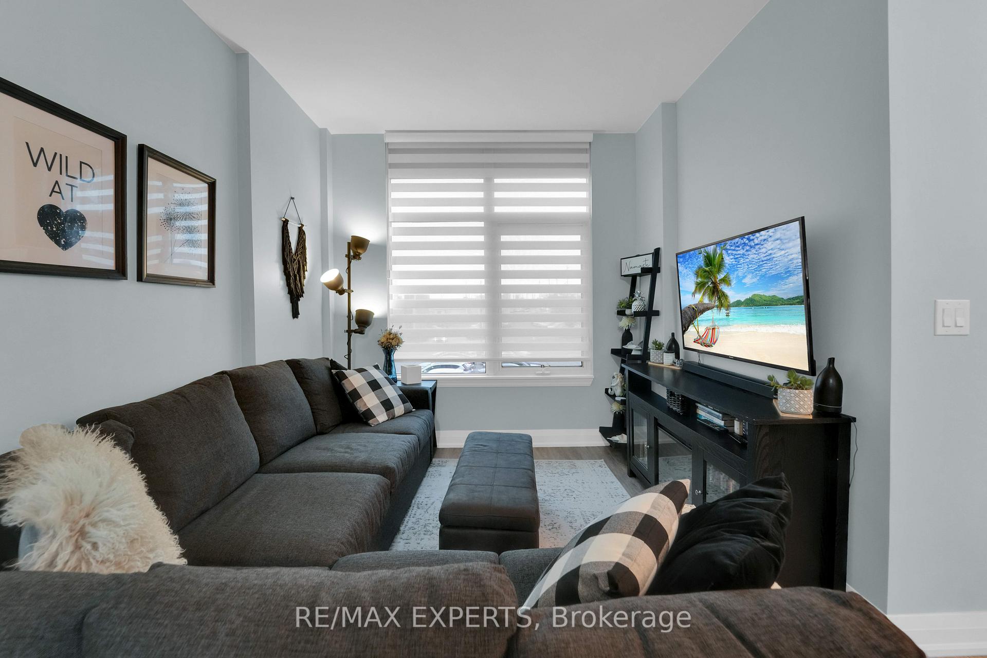 Photo 11 of Unit 202, 12 Woodstream Boulevard, Vaughan, Vaughan Grove — HOMEH