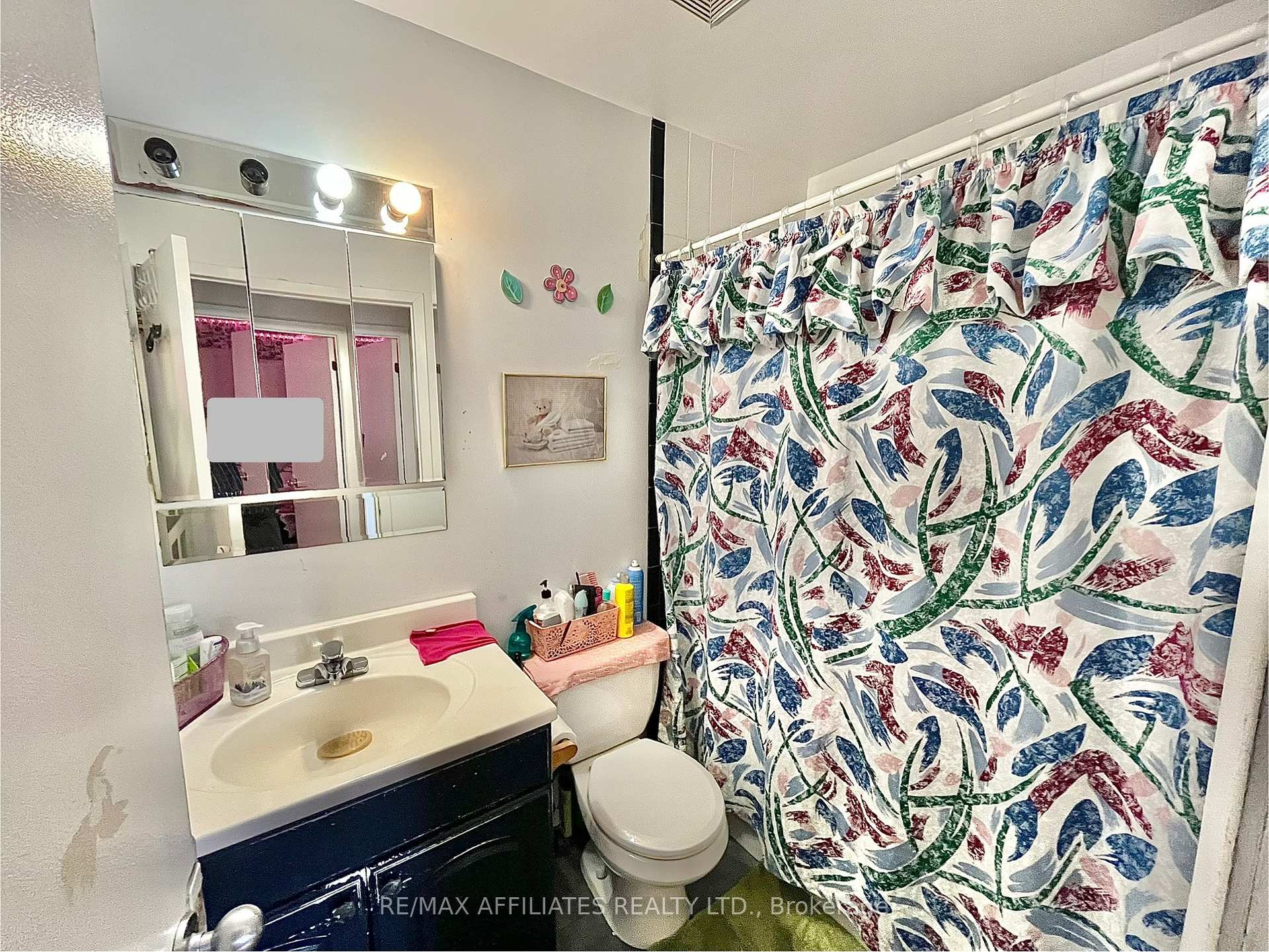 Photo 14 of 77B Glen Park Drive, Ottawa, Blackburn Hamlet (South) — HOMEH