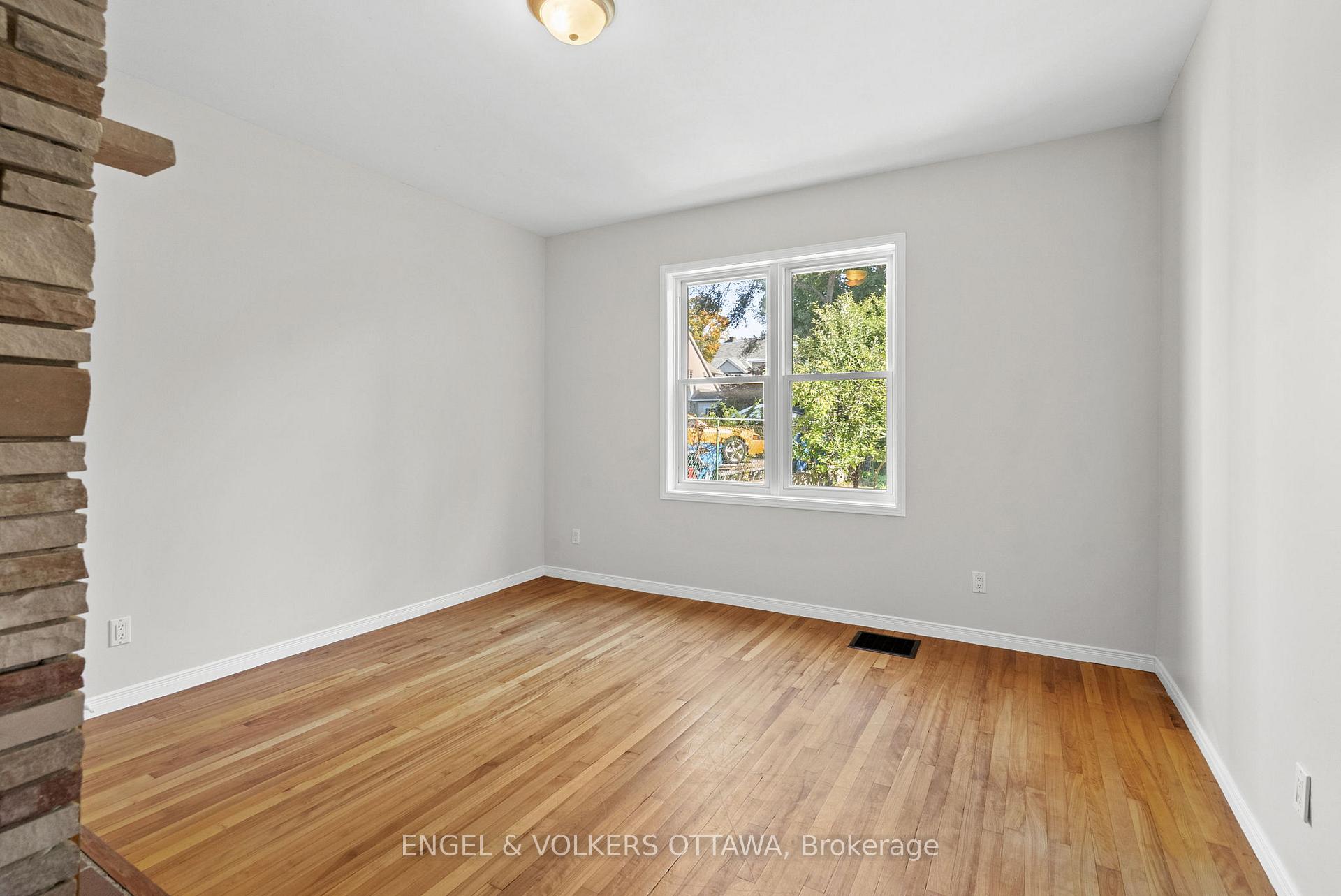 Photo 10 of 31 Morris Street, Ottawa, Glebe — HOMEH