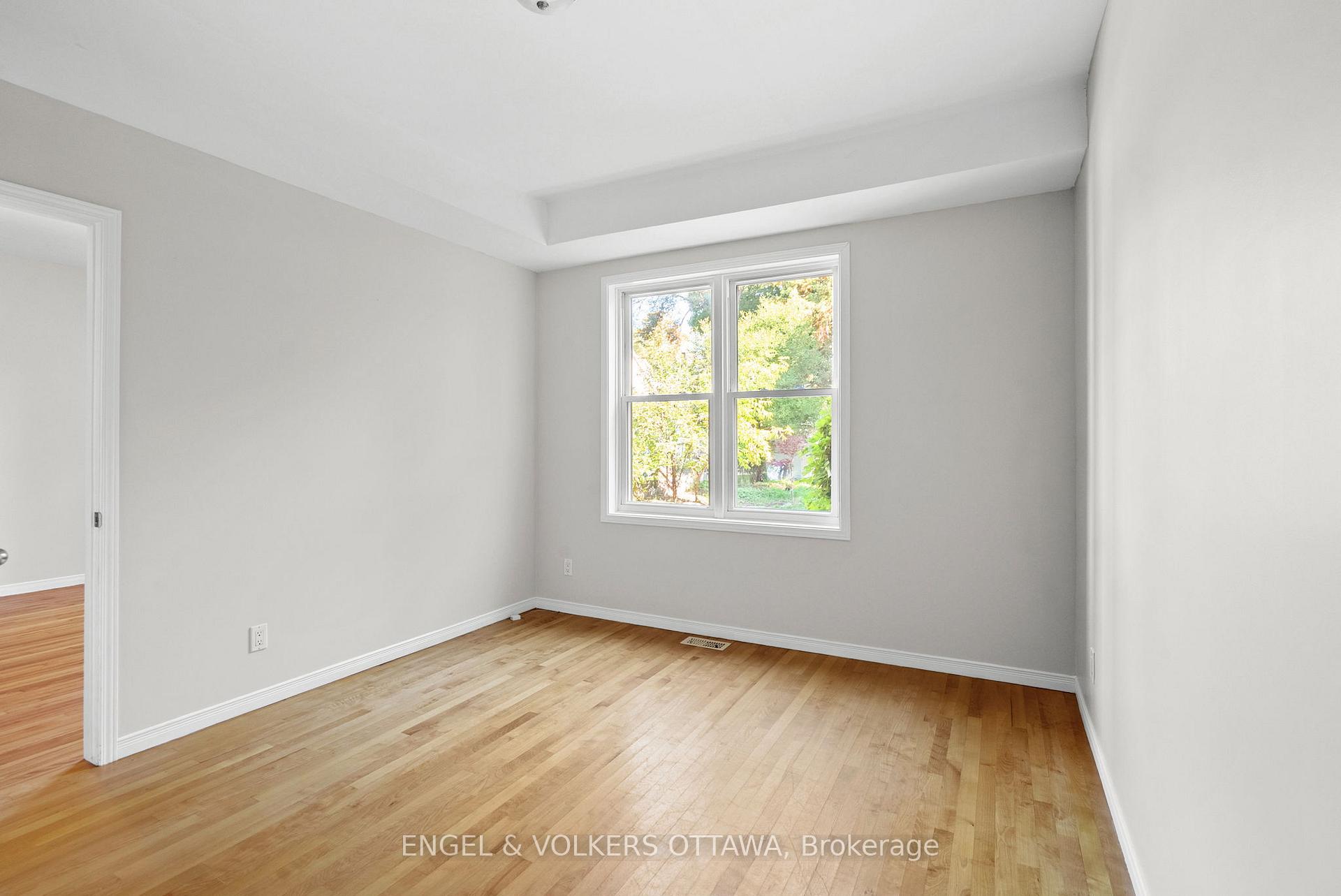 Photo 11 of 31 Morris Street, Ottawa, Glebe — HOMEH