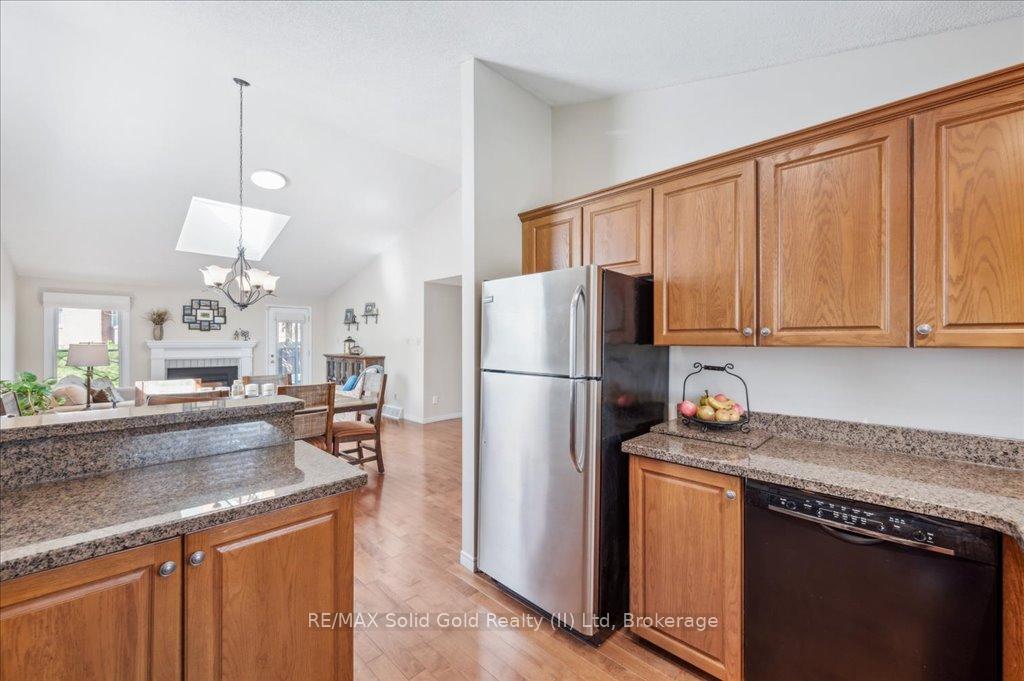 Photo 17 of 5 Quinte Crescent, Kitchener — HOMEH