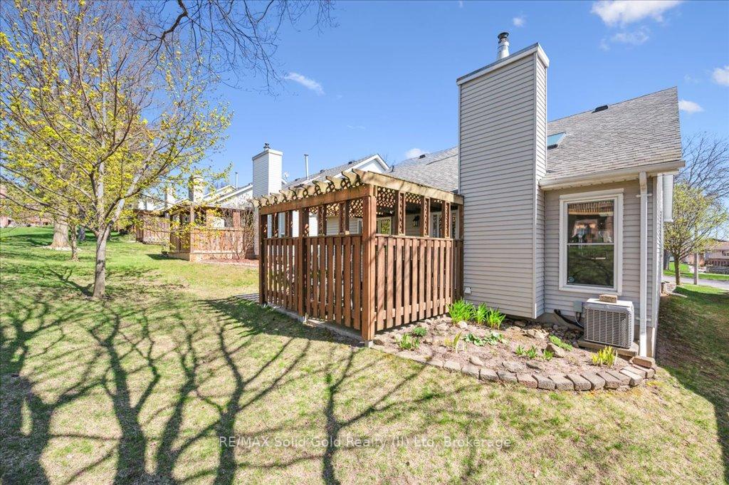 Photo 35 of 5 Quinte Crescent, Kitchener — HOMEH