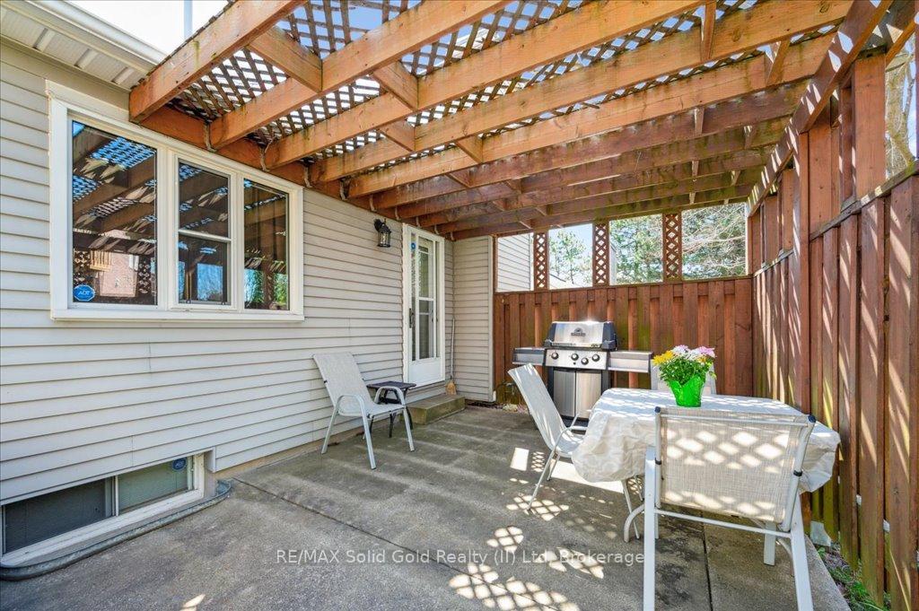 Photo 37 of 5 Quinte Crescent, Kitchener — HOMEH