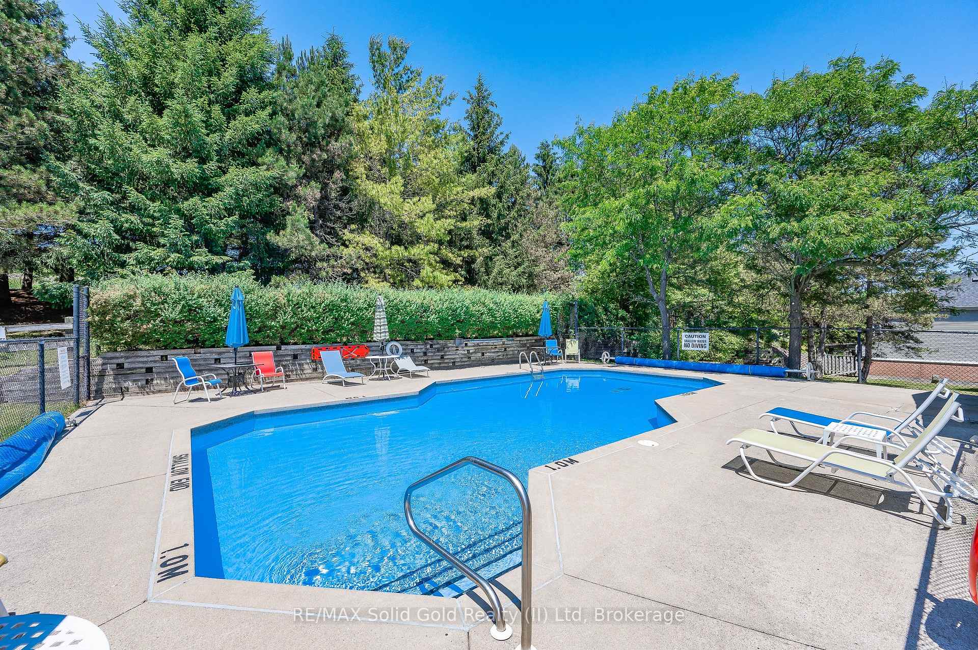 Photo 39 of 5 Quinte Crescent, Kitchener — HOMEH