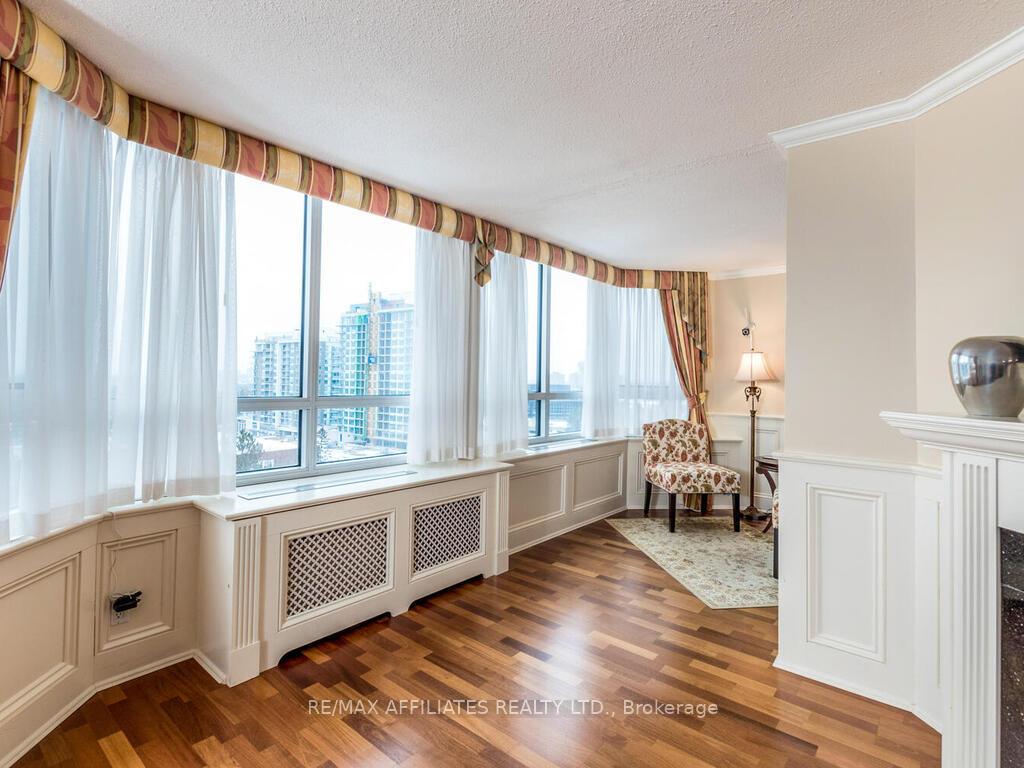 Photo 12 of Unit 914, 80 Sandcastle Drive, Ottawa, Leslie Park — HOMEH