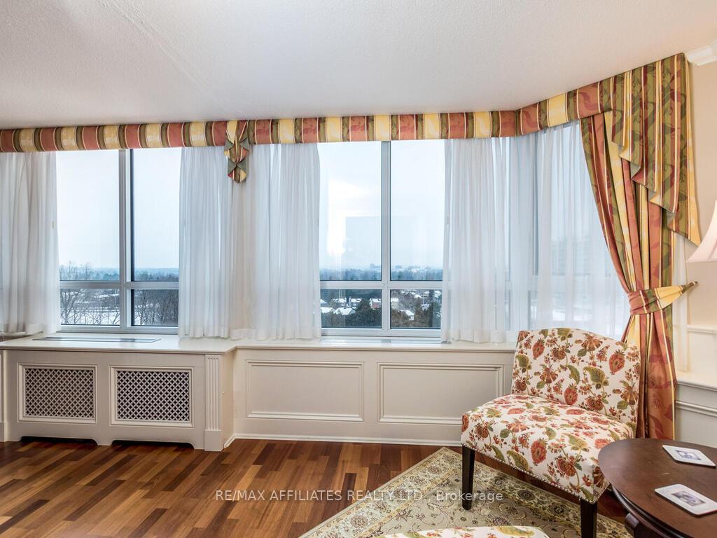 Photo 14 of Unit 914, 80 Sandcastle Drive, Ottawa, Leslie Park — HOMEH
