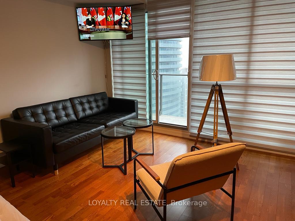 Front of Unit 3503, 65 Bremner Boulevard