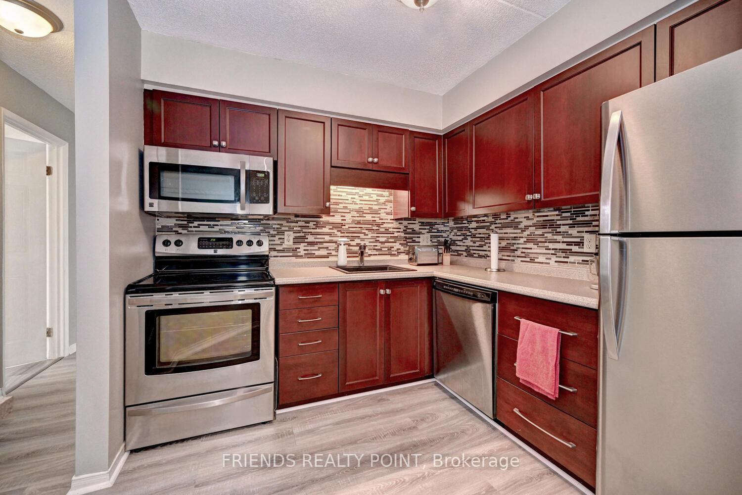 Photo 23 of Unit 1, 3085 Kingsway Drive, Kitchener, Vanier - Kitchener — HOMEH