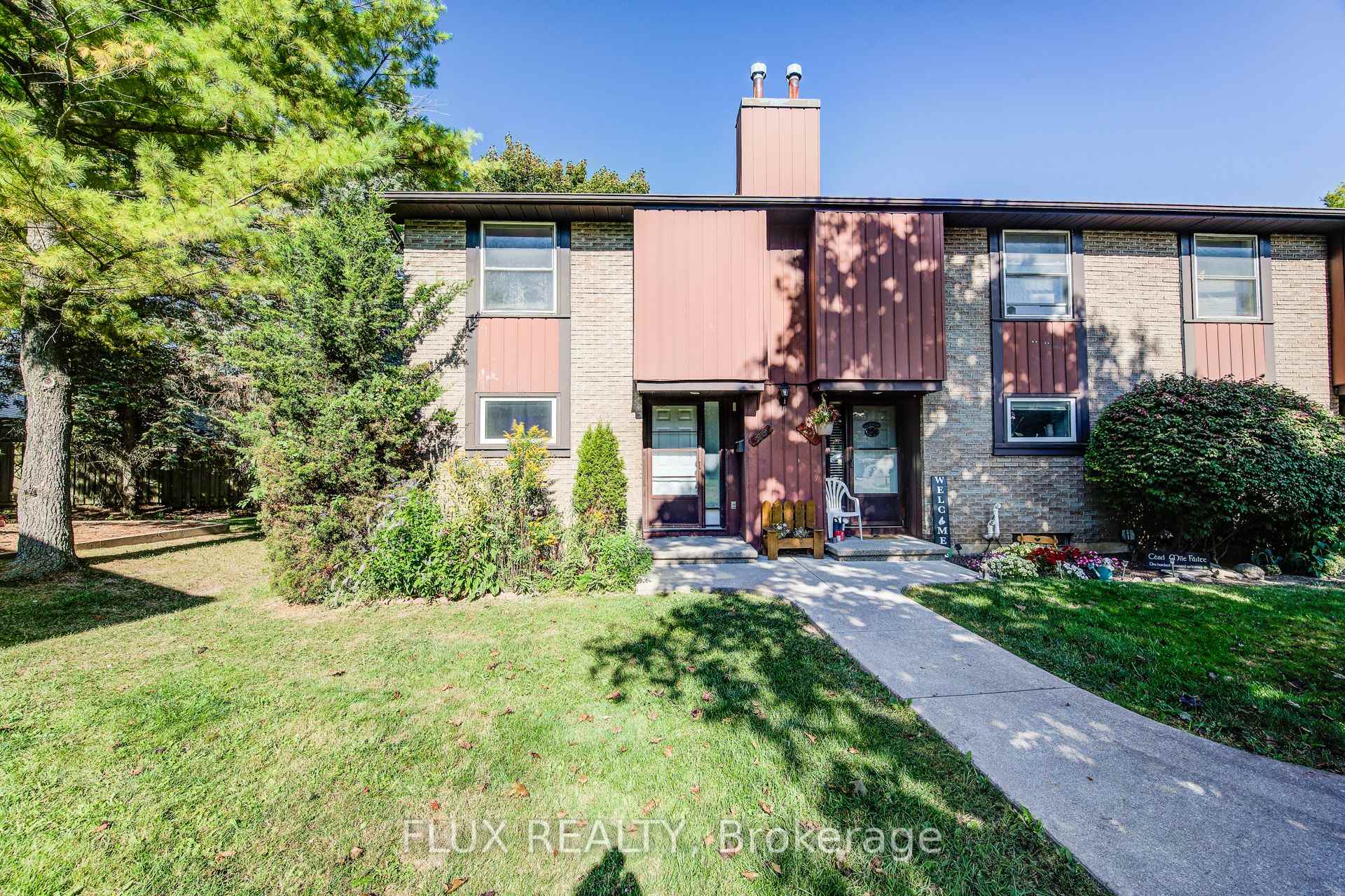 Photo 1 of Unit 48, 539 Willow Road, Guelph, Willow West/Sugarbush/West Acres — HOMEH