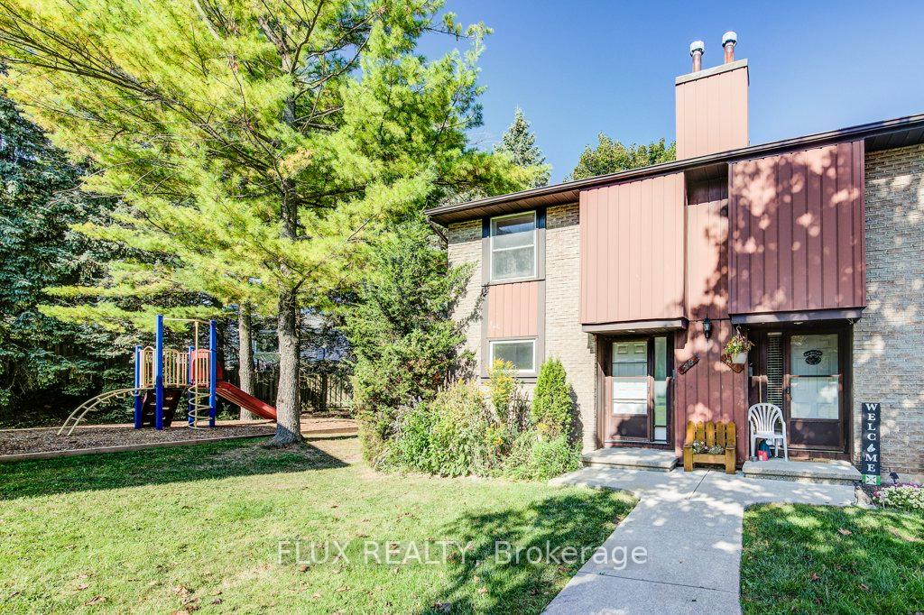 Photo 5 of Unit 48, 539 Willow Road, Guelph, Willow West/Sugarbush/West Acres — HOMEH