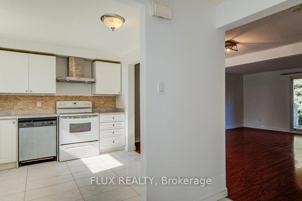 Photo 9 of Unit 48, 539 Willow Road, Guelph, Willow West/Sugarbush/West Acres — HOMEH