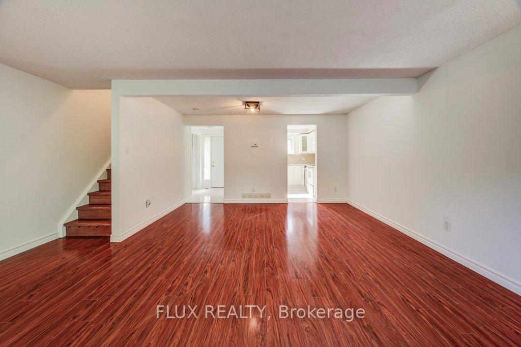 Photo 17 of Unit 48, 539 Willow Road, Guelph, Willow West/Sugarbush/West Acres — HOMEH