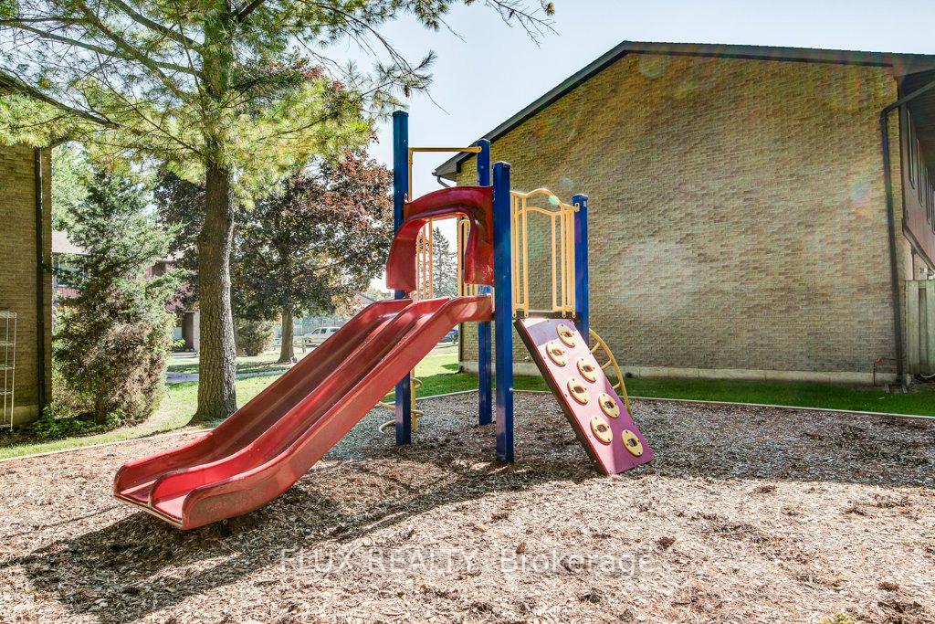 Photo 83 of Unit 48, 539 Willow Road, Guelph, Willow West/Sugarbush/West Acres — HOMEH