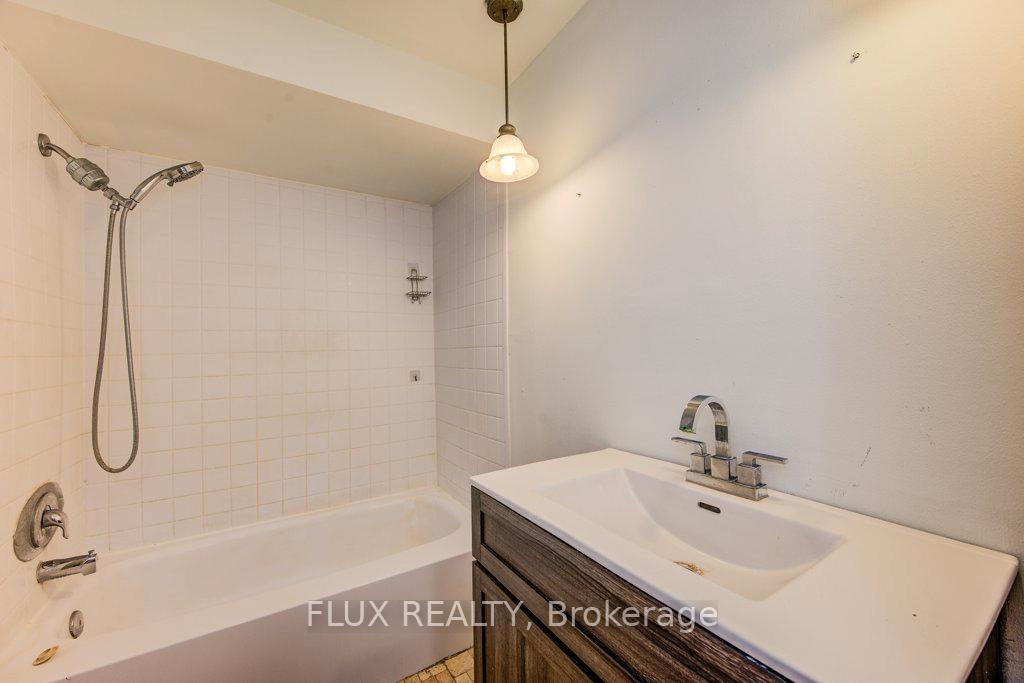Photo 41 of Unit 48, 539 Willow Road, Guelph, Willow West/Sugarbush/West Acres — HOMEH