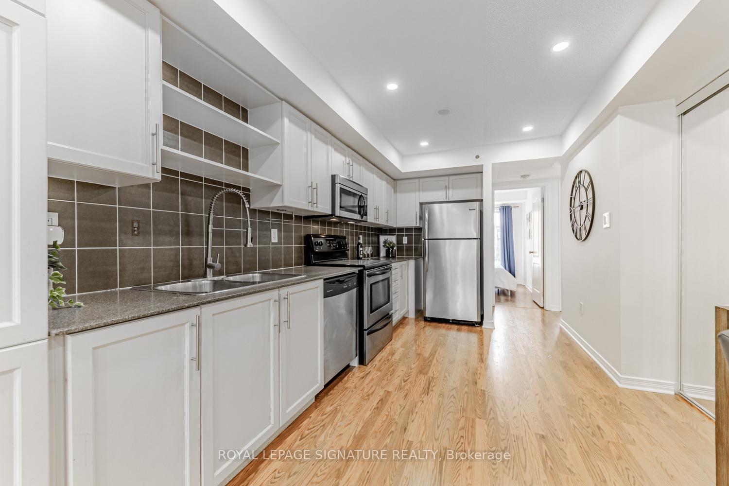 Photo 7 of Unit 5, 817 Dundas Street E, Toronto, South Riverdale — HOMEH