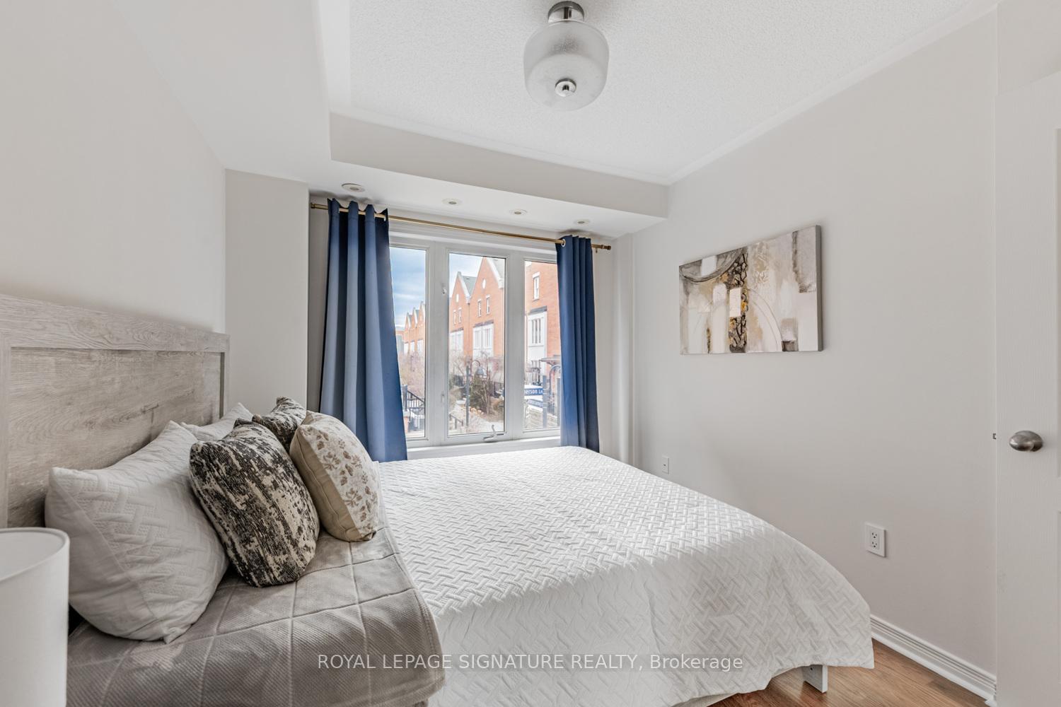 Photo 15 of Unit 5, 817 Dundas Street E, Toronto, South Riverdale — HOMEH