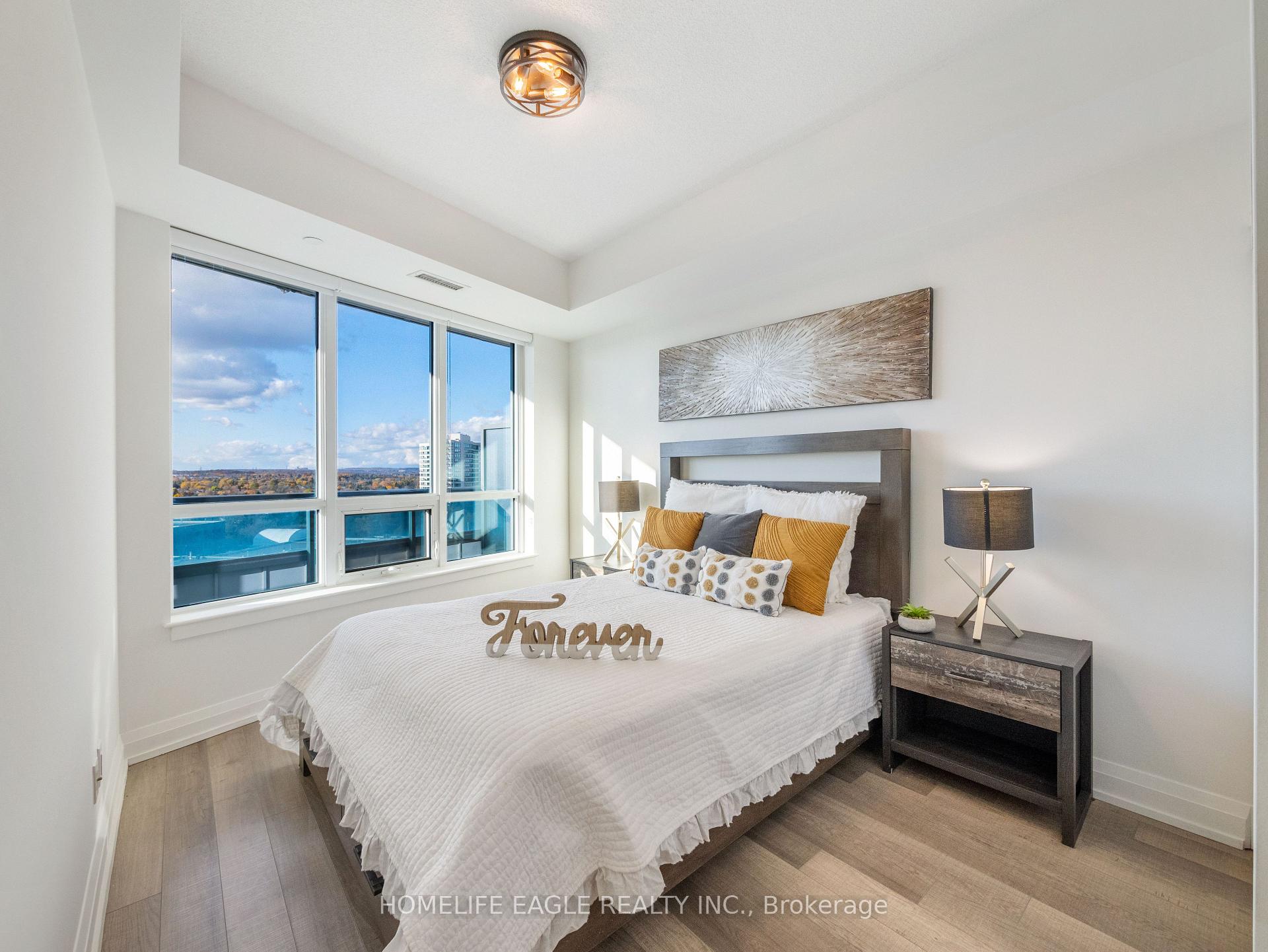 Photo 4 of Unit 725, 7161 Yonge Street, Markham, Grandview — HOMEH