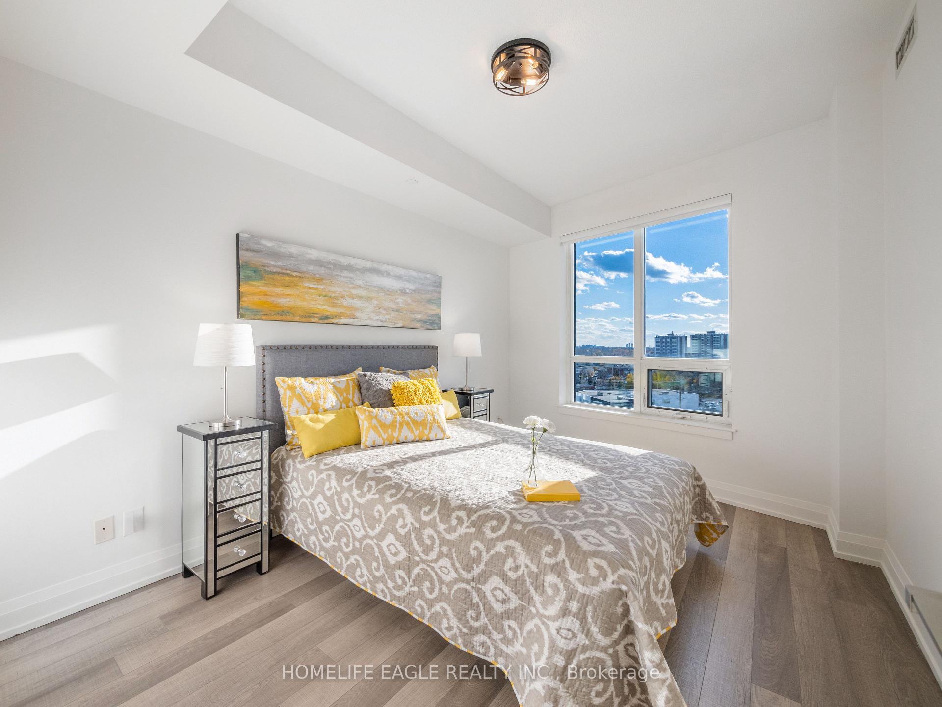 Photo 7 of Unit 725, 7161 Yonge Street, Markham, Grandview — HOMEH
