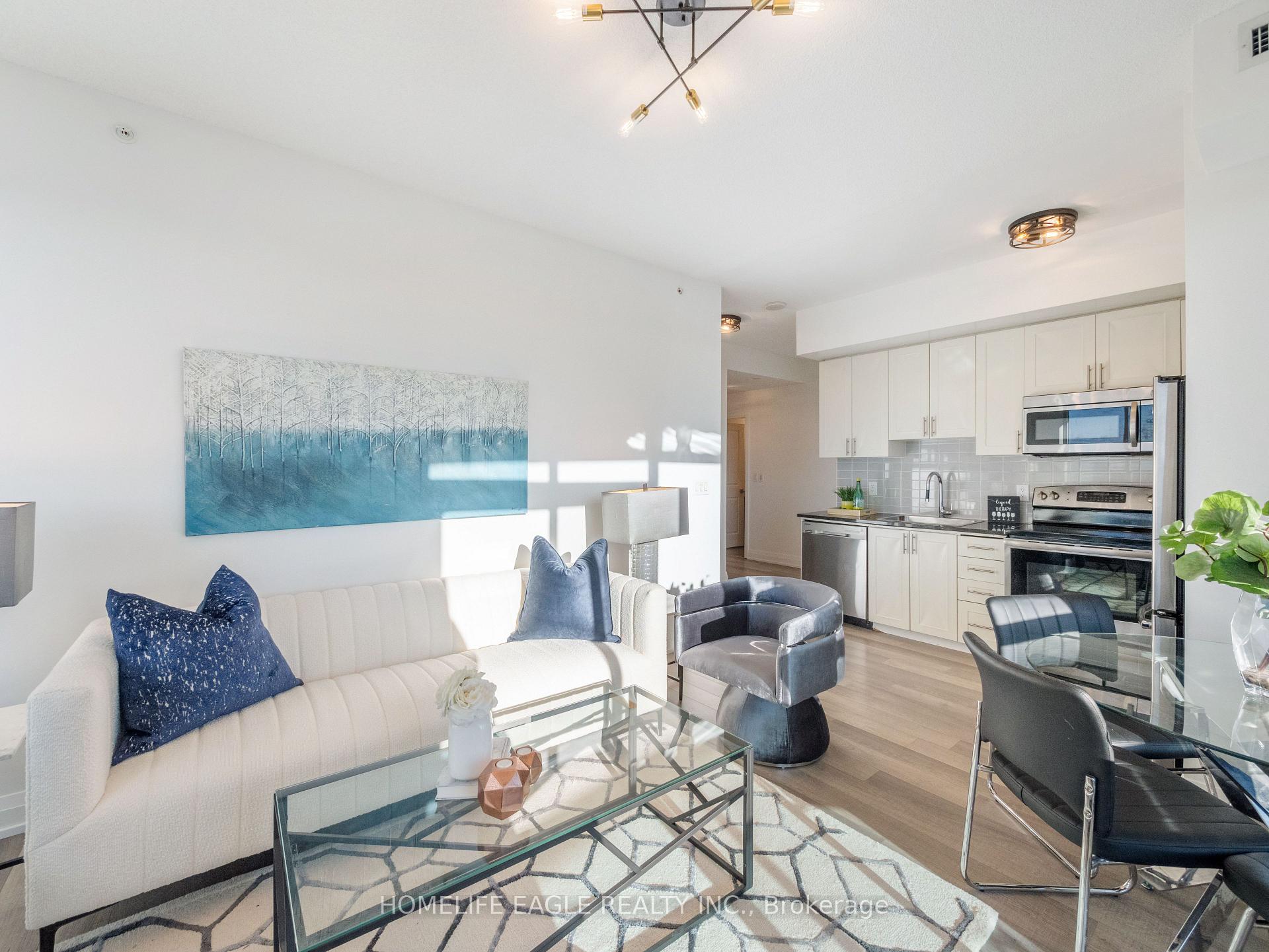 Photo 14 of Unit 725, 7161 Yonge Street, Markham, Grandview — HOMEH