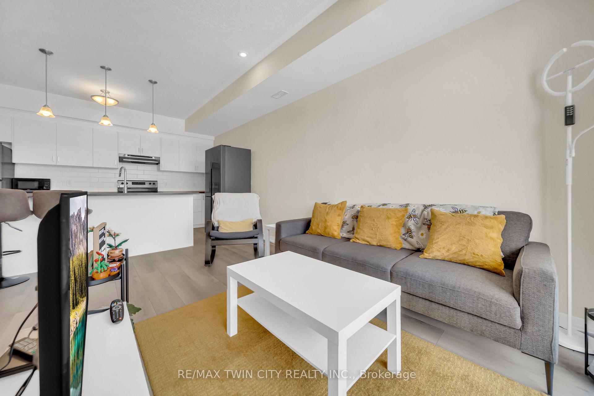 Photo 12 of Unit 50, 261 Woodbine Avenue, Kitchener — HOMEH