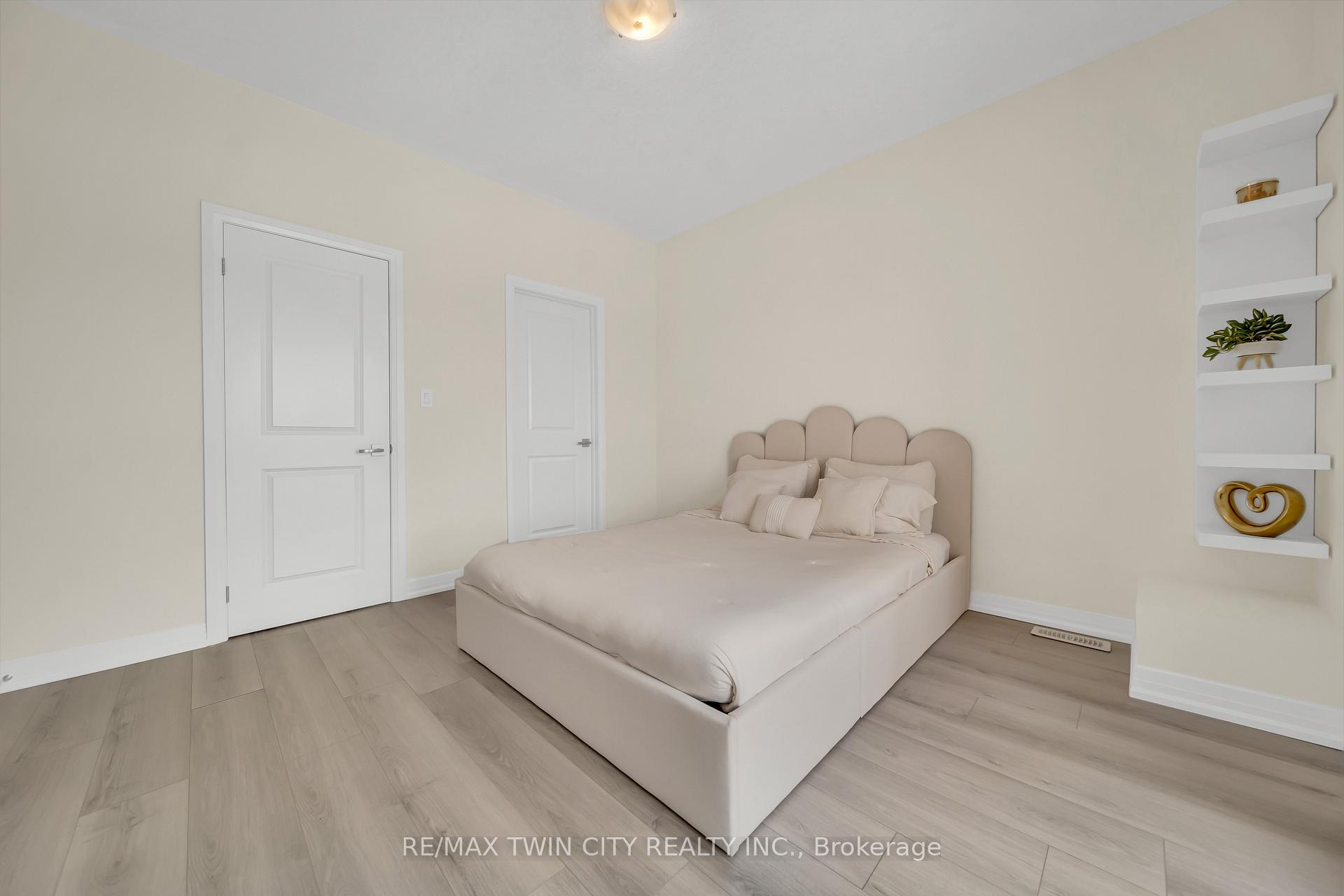 Photo 26 of Unit 50, 261 Woodbine Avenue, Kitchener — HOMEH