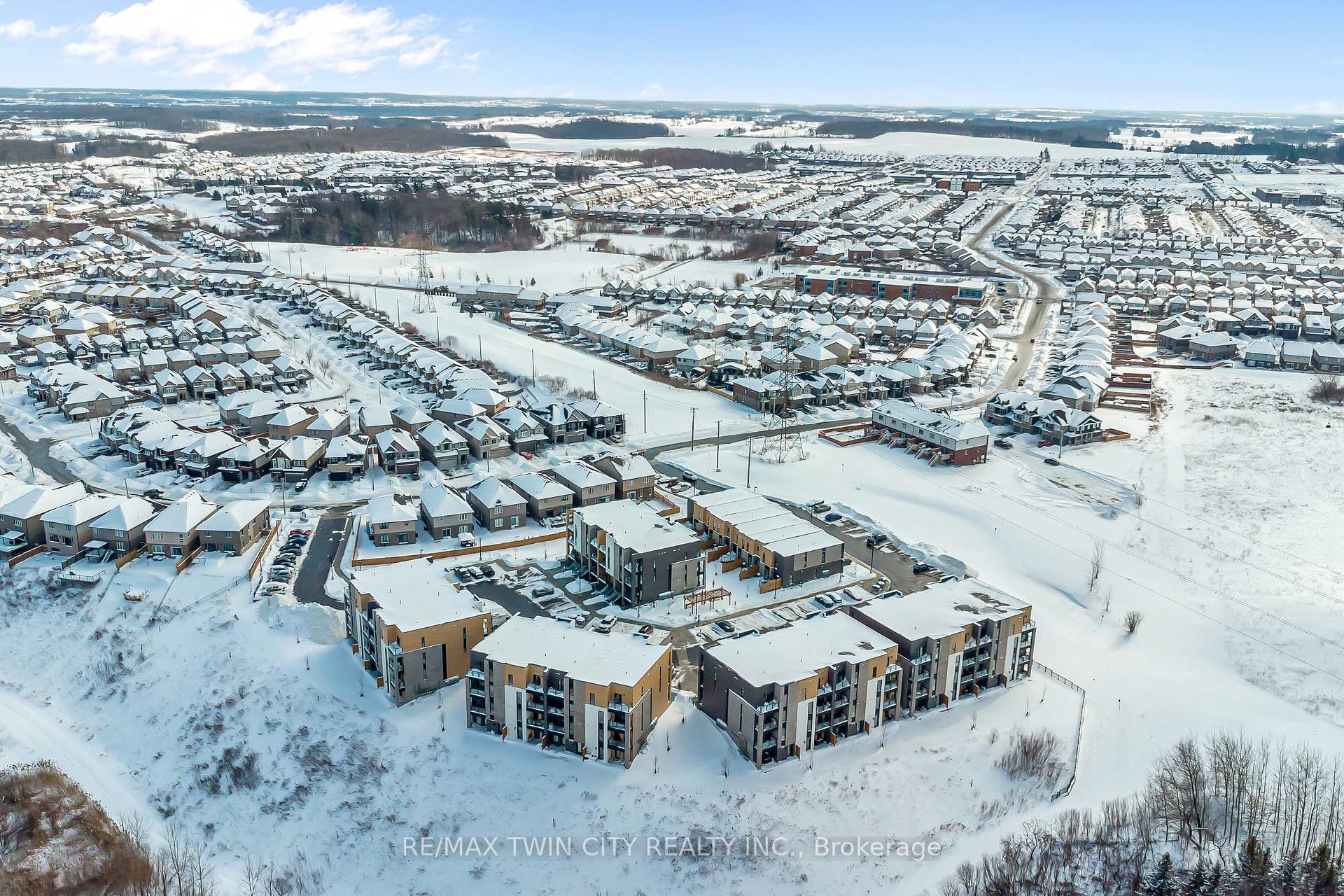 Photo 38 of Unit 50, 261 Woodbine Avenue, Kitchener — HOMEH